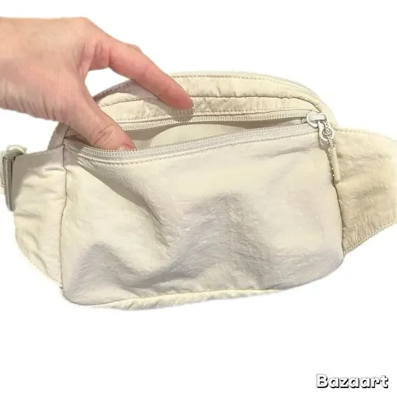 Preowned Lululemon Athletica Cream Ivory Off White Everywhere Belt Bag 1L - Picture 10 of 11